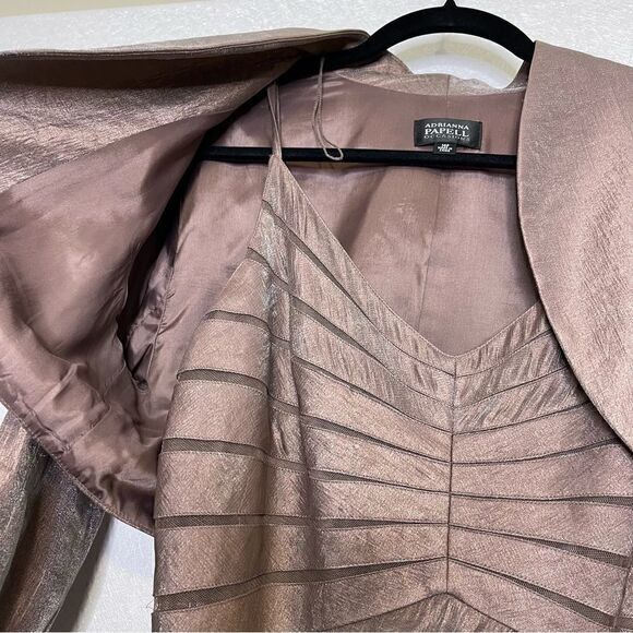 Adrianna Papell Shutter Pleat Shimmer 2 Piece Gown w/ Bolero 14P - Picture 5 of 6